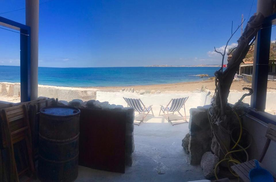 Le Cabanon Bleu Sur La Plage Marsiglia Esterno foto