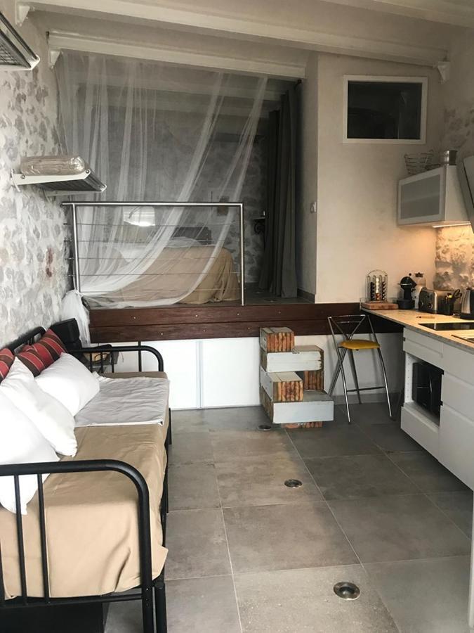 Le Cabanon Bleu Sur La Plage Marsiglia Esterno foto