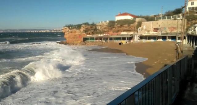 Le Cabanon Bleu Sur La Plage Marsiglia Esterno foto
